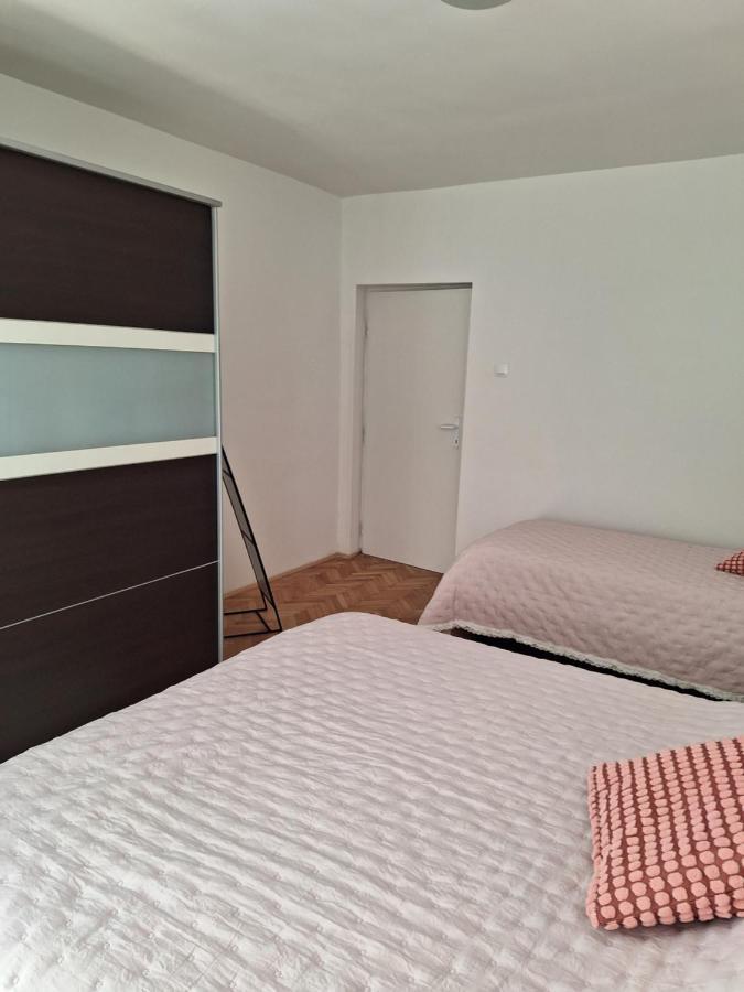 Apartman Anchi Zara Esterno foto